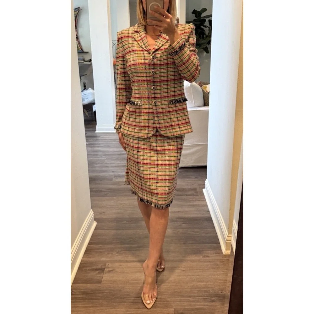 Vintage St. John Collection Knit Fringe Multicolor Plaid Jacket Skirt Suit Set - Picture 2 of 16